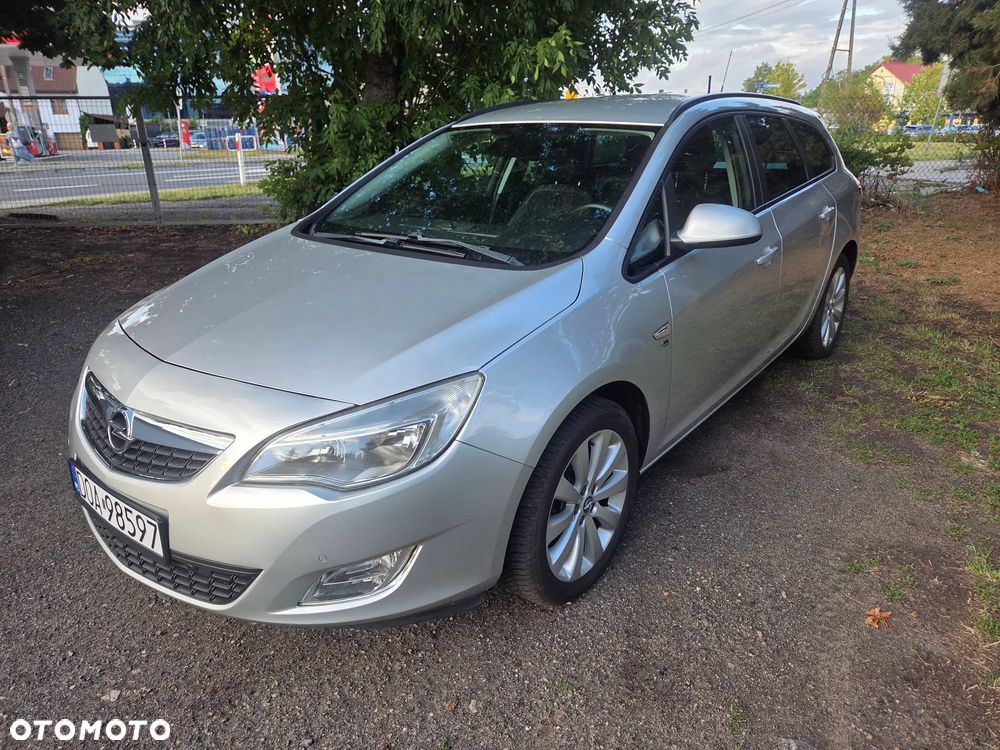 Opel Astra 1.4 Turbo ecoFLEX Start/Stop 150 Jahre - 1