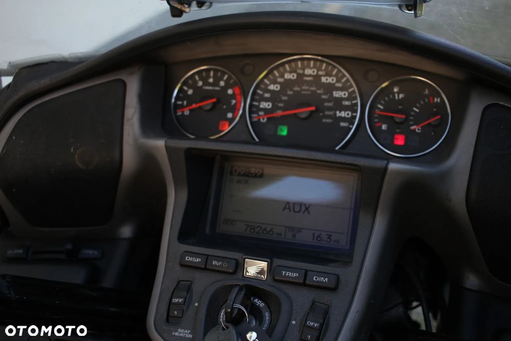 Honda GL - 12