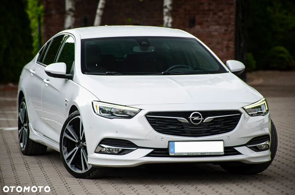 Opel Insignia 2.0 Direct Inj Trb 4x4 Business Innovation - 1