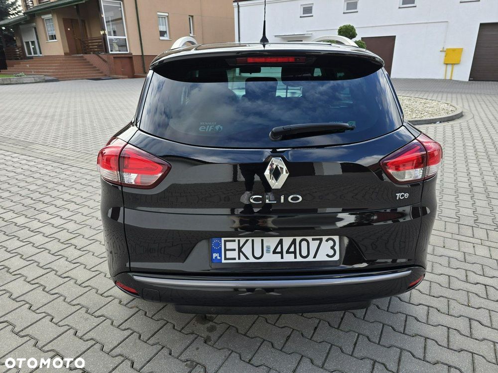 Renault Clio - 11