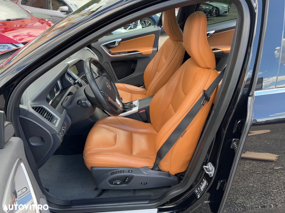 Volvo XC 60 D5 AWD Geartronic Linje Inscription - 27