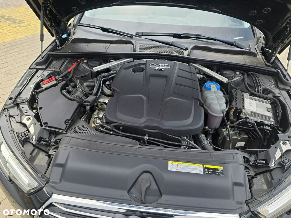 Audi A4 Limousine - 32