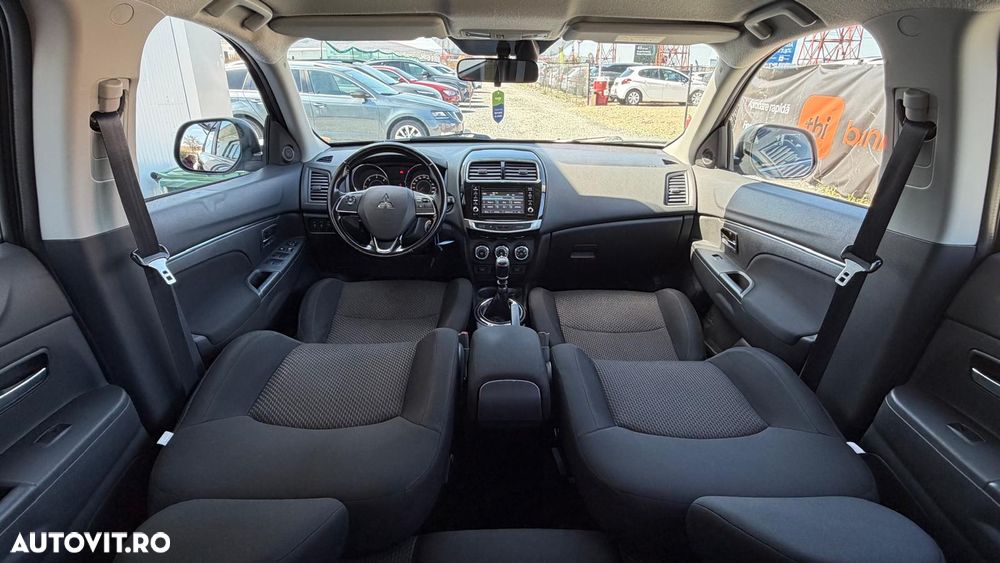 Mitsubishi ASX - 15