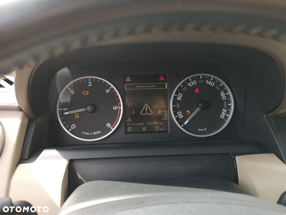 Land Rover Discovery 3.0 TD V6 HSE - 23