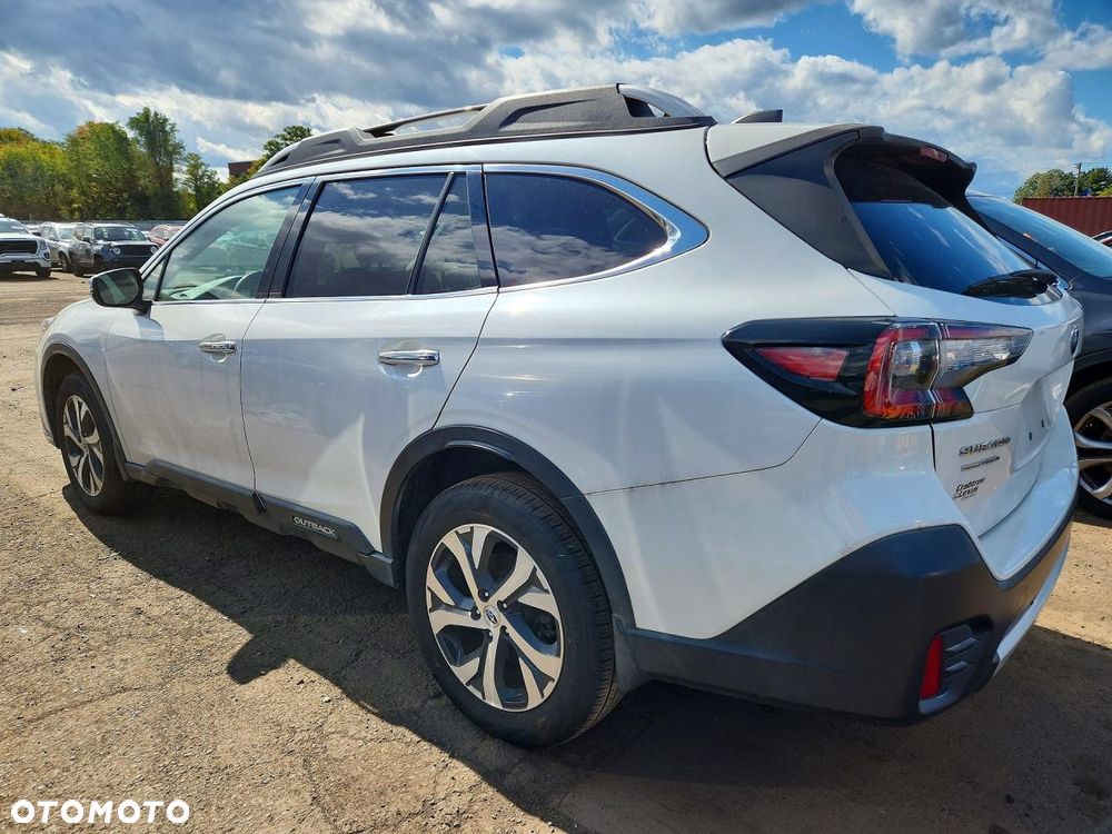 Subaru Outback 2021 photo 3