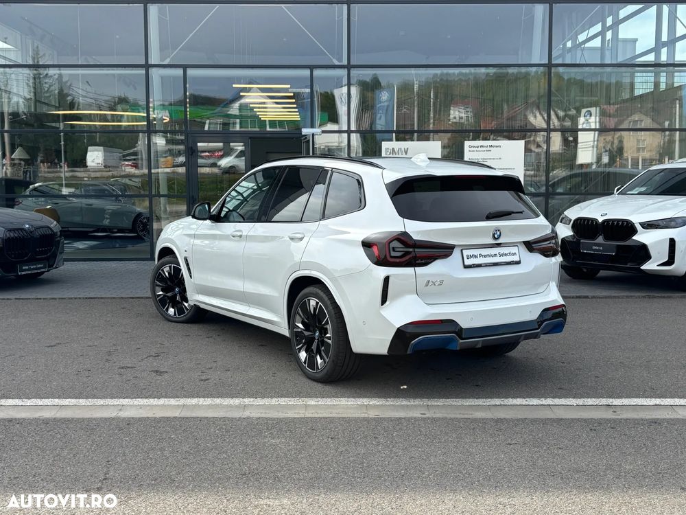BMW iX3 Standard - 2