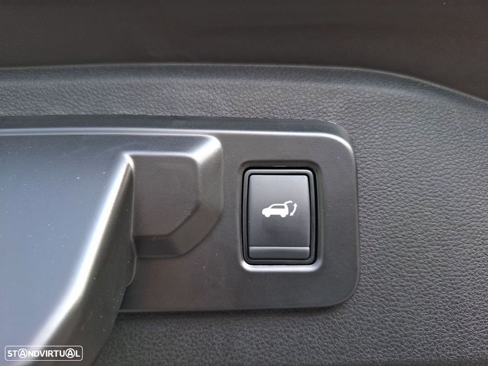 Renault Espace 1.2 E-Tech Full Hybrid Iconic — fotografia 28