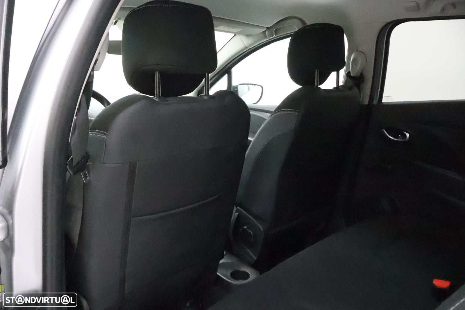 Renault Clio Sport Tourer 0.9 TCe Limited - 25