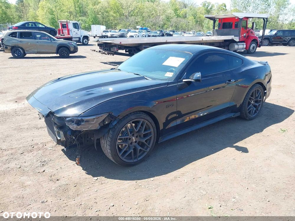 Ford Mustang - 1