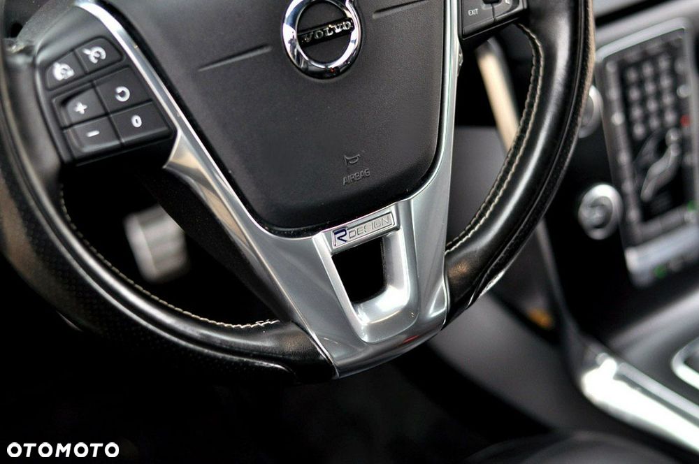 Volvo V40 D2 RDesign - 14