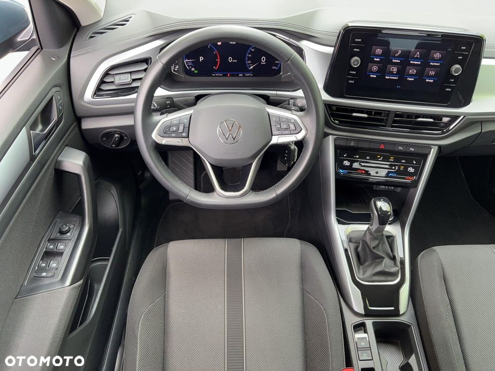 Volkswagen T-Roc - 18