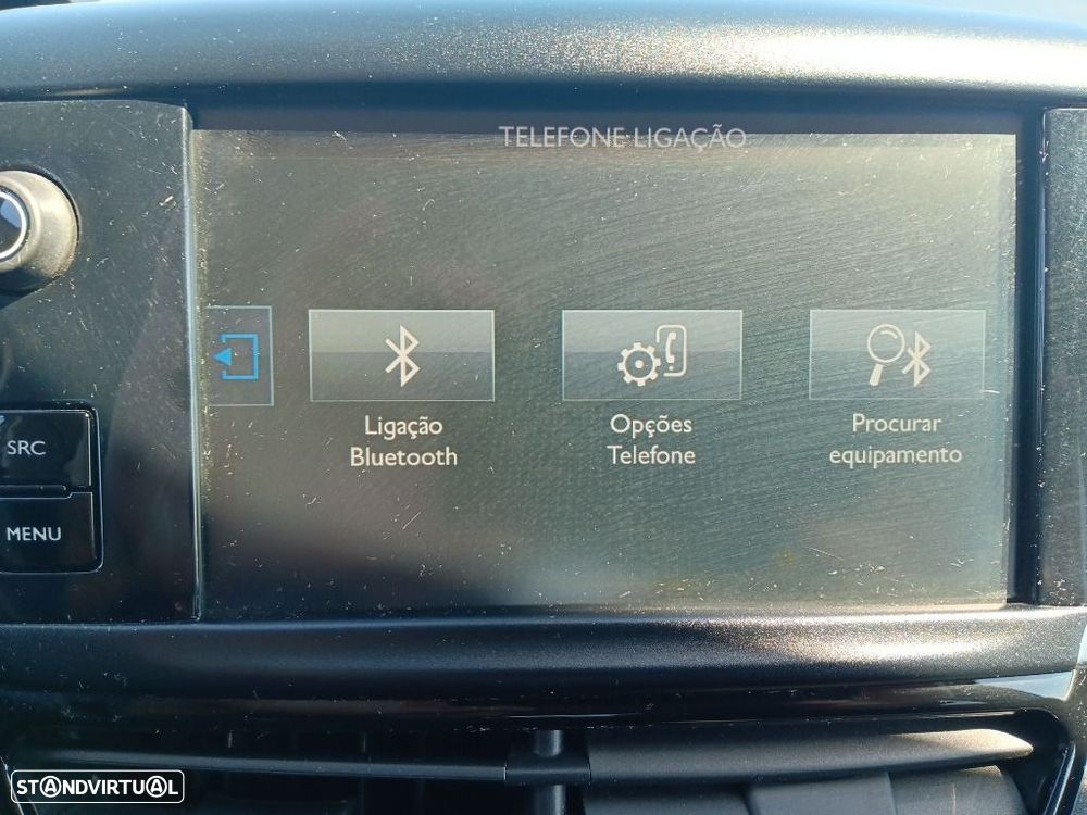 Peugeot 208 1.6 BlueHDi Style - 23