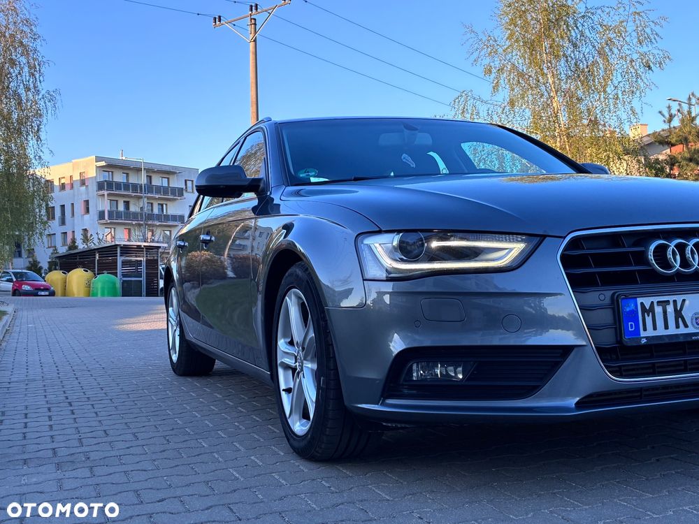 Audi A4 Avant 2.0 TDI e DPF Attraction - 22