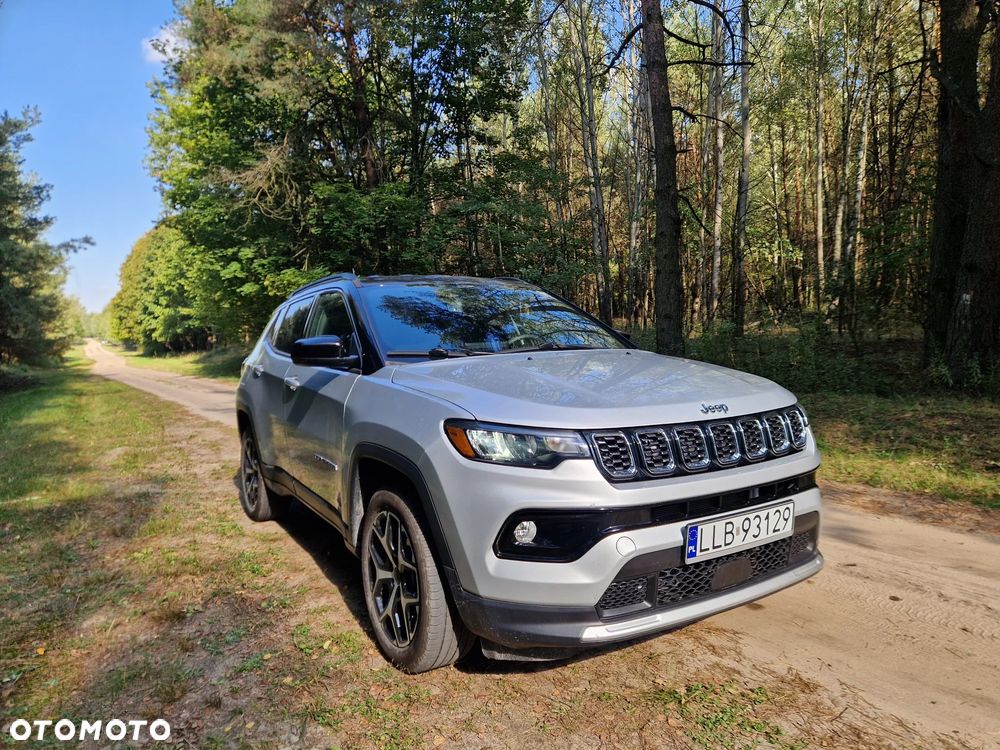 Jeep Compass - 4
