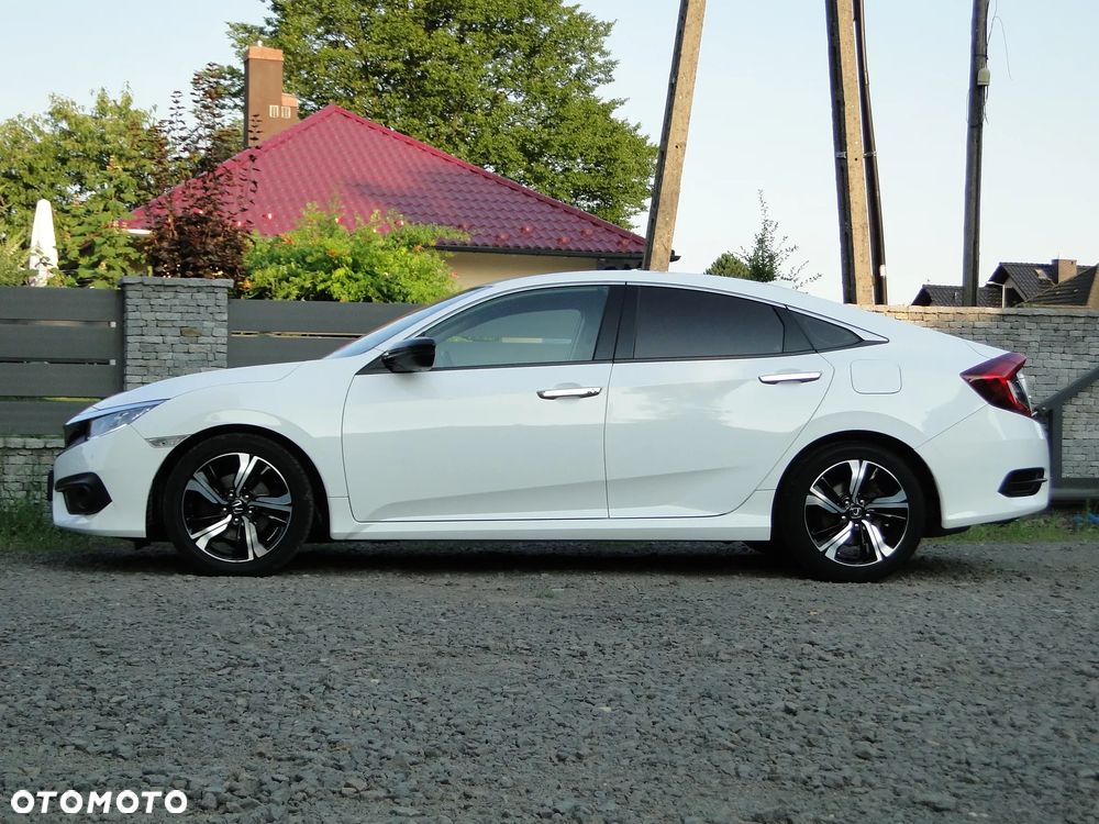 Honda Civic 1.5 T Executive CVT - 4