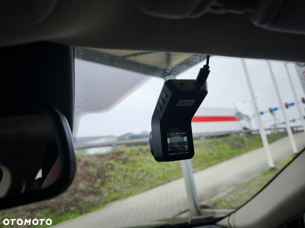 Ford Mondeo 1.5 EcoBoost Trend - 32