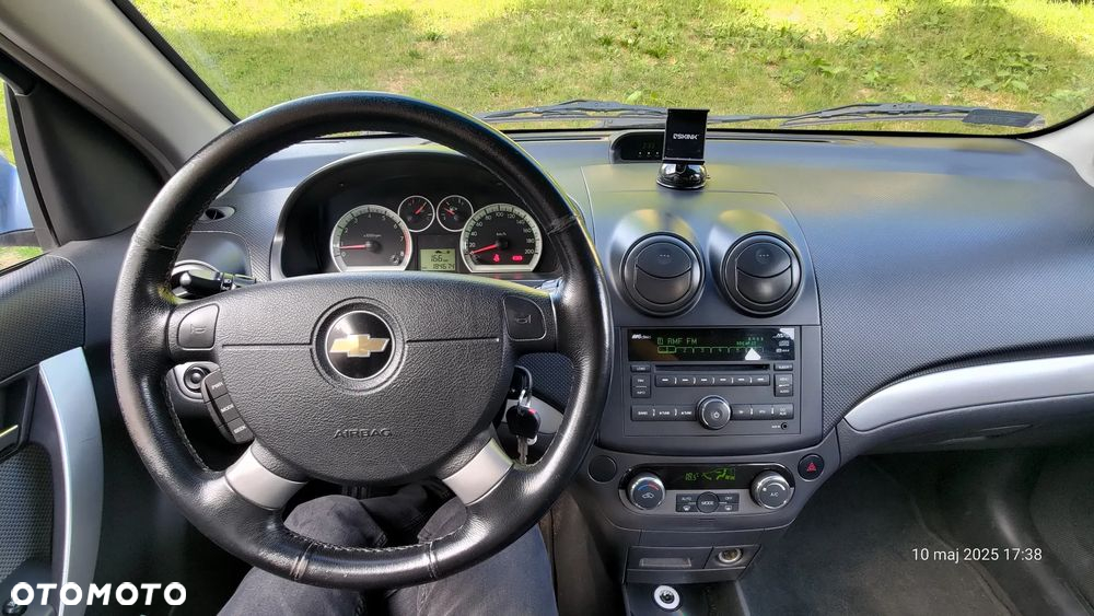 Chevrolet Aveo 1.4 16V LS - 4