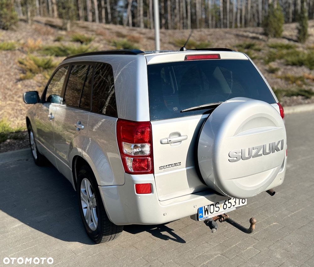 Suzuki Grand Vitara 1.9 DDiS Comfort + DPF - 12