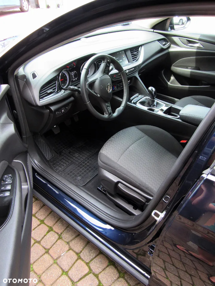 Opel Insignia 1.5 T Exclusive S&S - 7