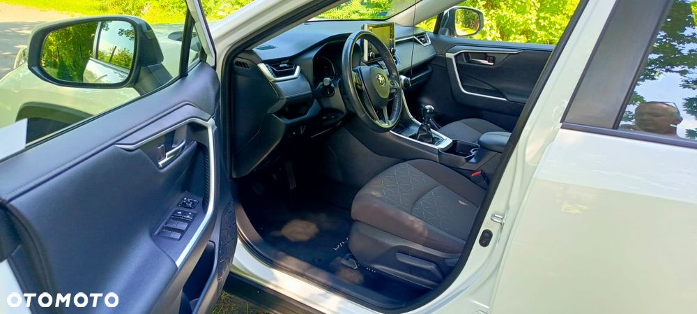 Toyota RAV4 2.0 Comfort 4x2 - 13