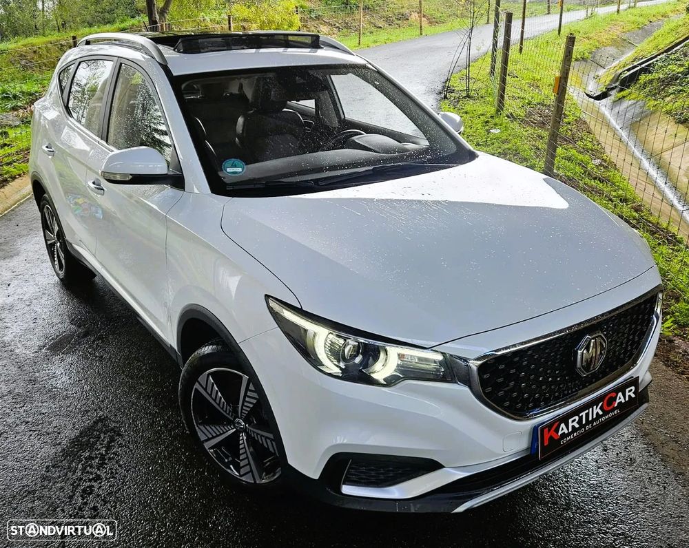 MG ZS Luxury - 9