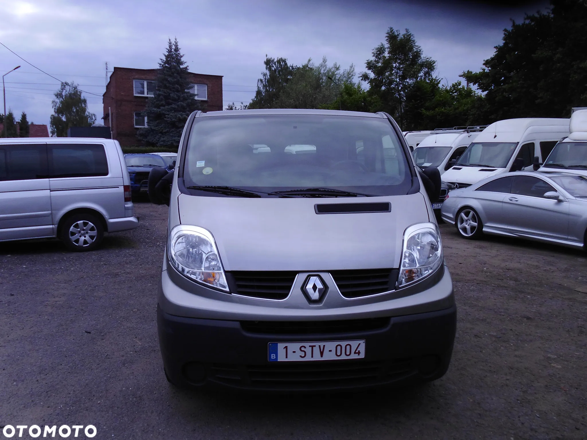 Renault TRAFIC - 3