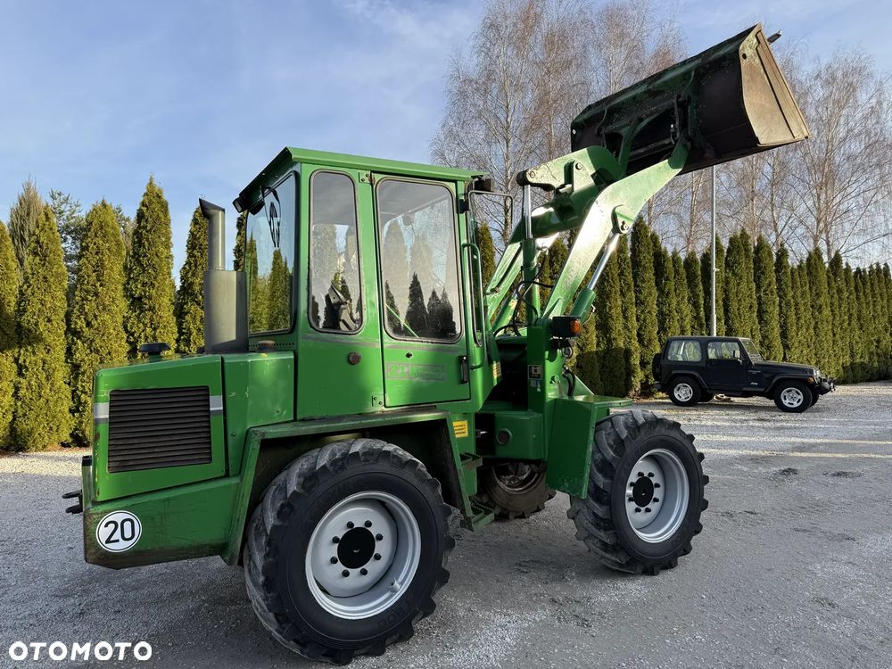 Zettelmeyer ZL 802 / ORYGINAŁ / NIE MALOWANA / PIĘKNIE UTRZYMANA / SILNA I SZYBKA / ZADBANA / SPROWADZONA Z NIEMIEC / SILNIK DEUTZ / 602 702 407 408 410 60 70 80 M - 38
