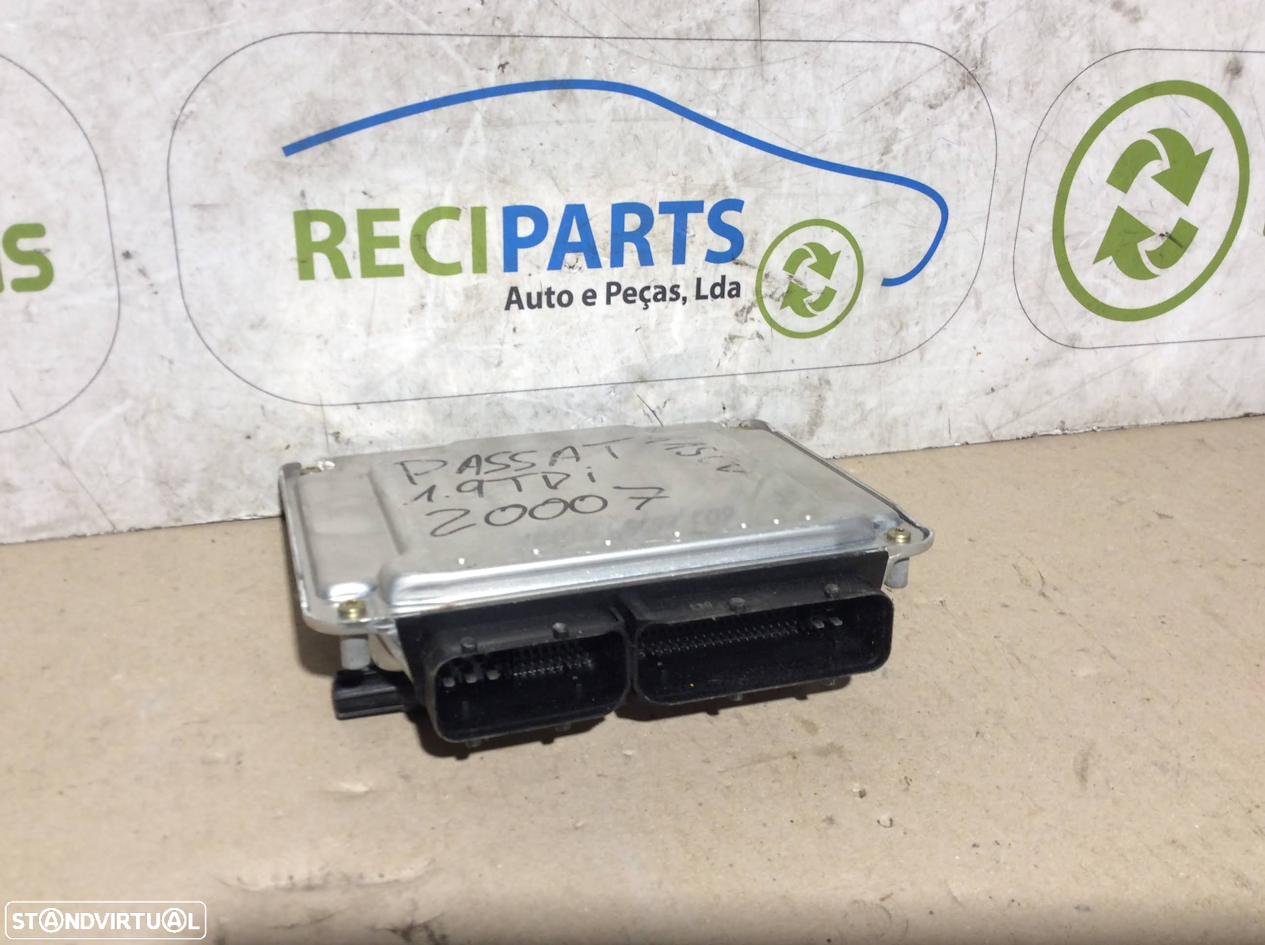 Centralina Motor Vw Passat 1.9 TDI 038906013BK - 2