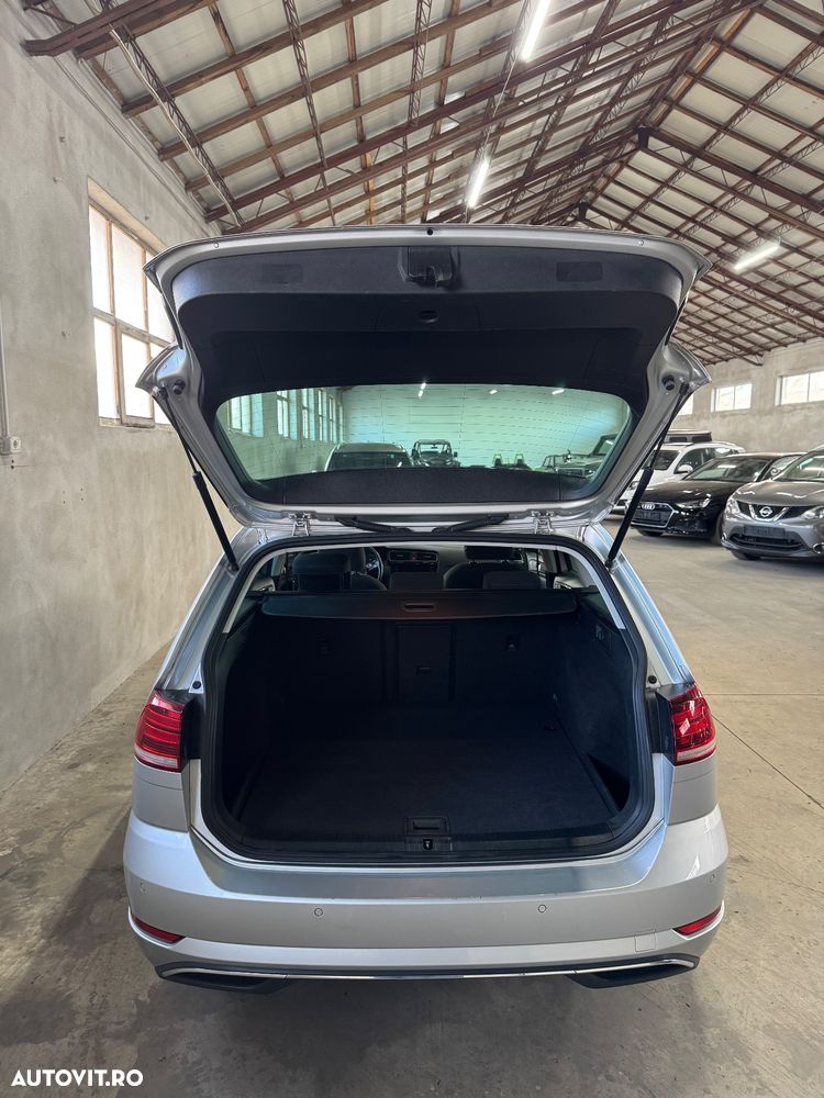Volkswagen Golf Variant 2.0 TDI SCR DSG Join - 22