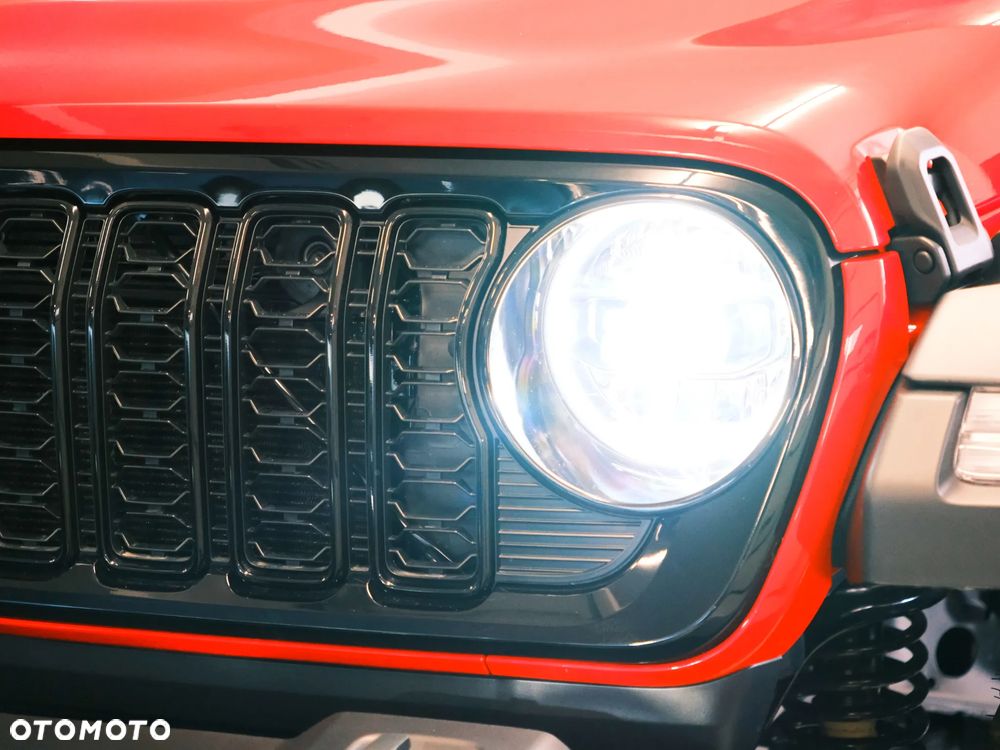 Jeep Wrangler - 2