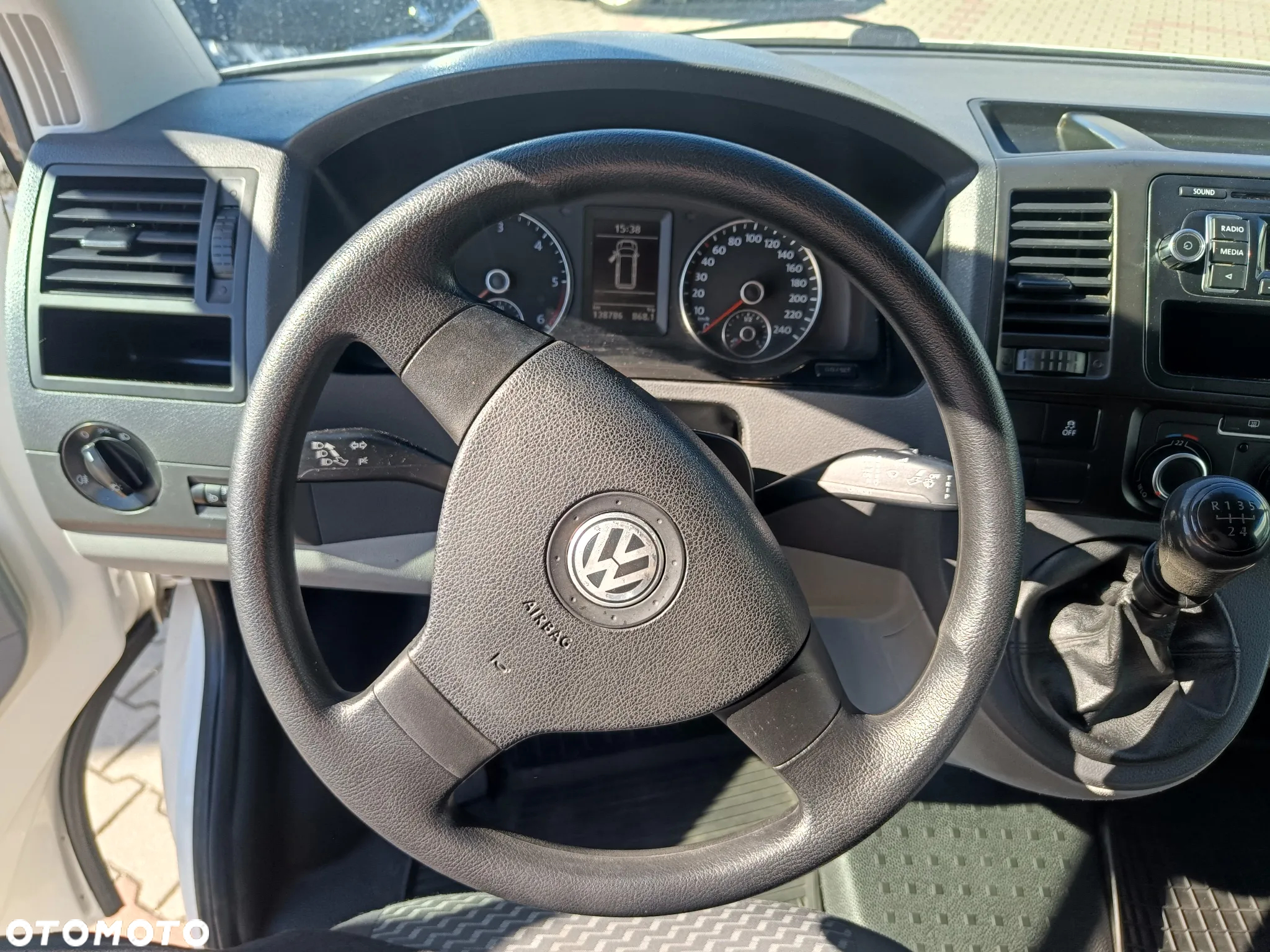 Volkswagen Transporter T6 - 12