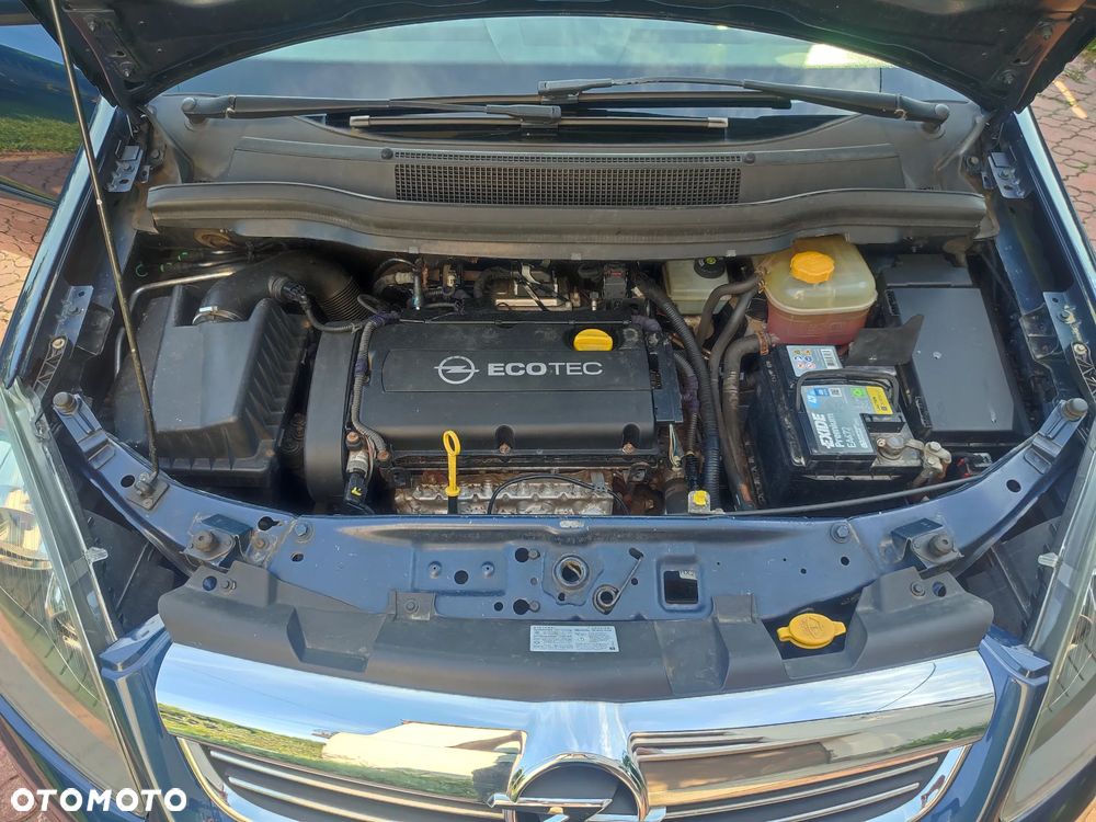Opel Zafira - 33