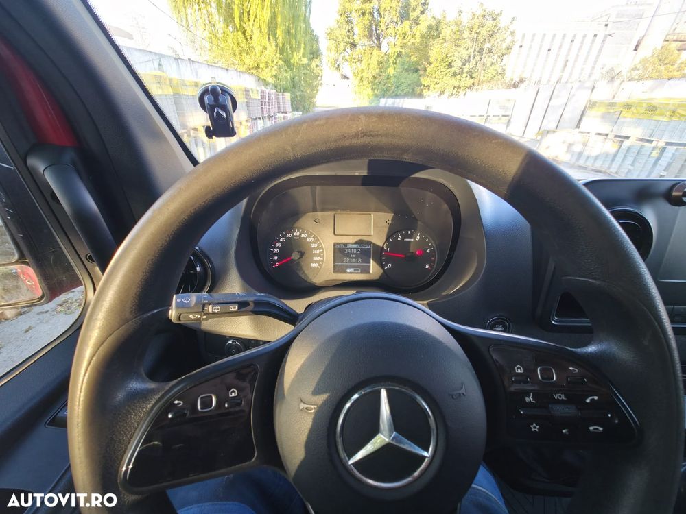 Mercedes-Benz Sprinter - 8