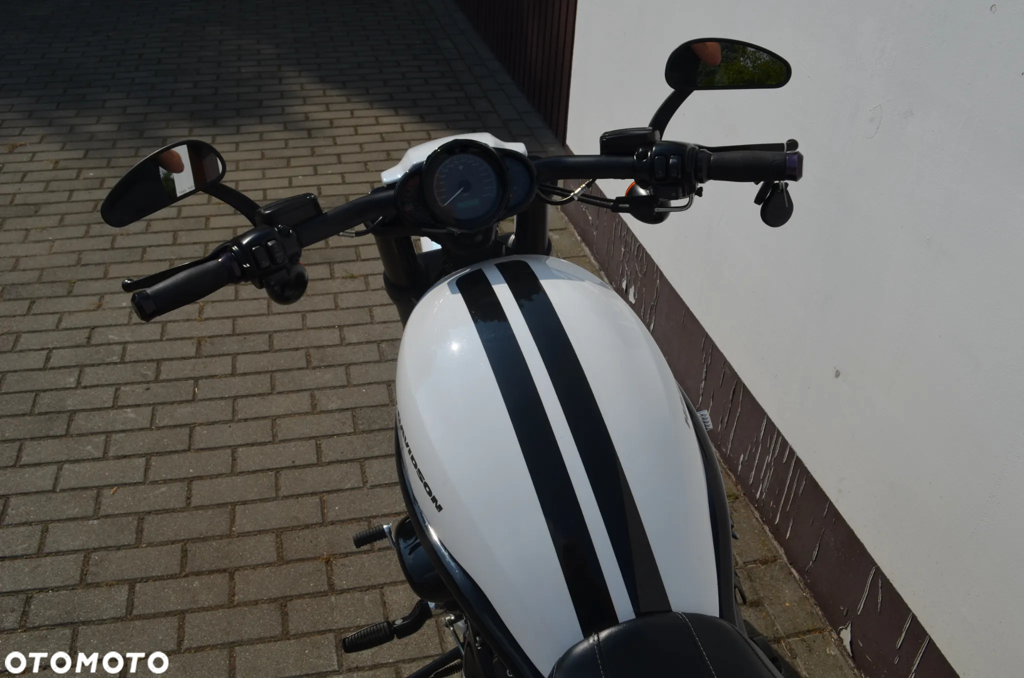 Harley-Davidson V-Rod Night Rod - 26