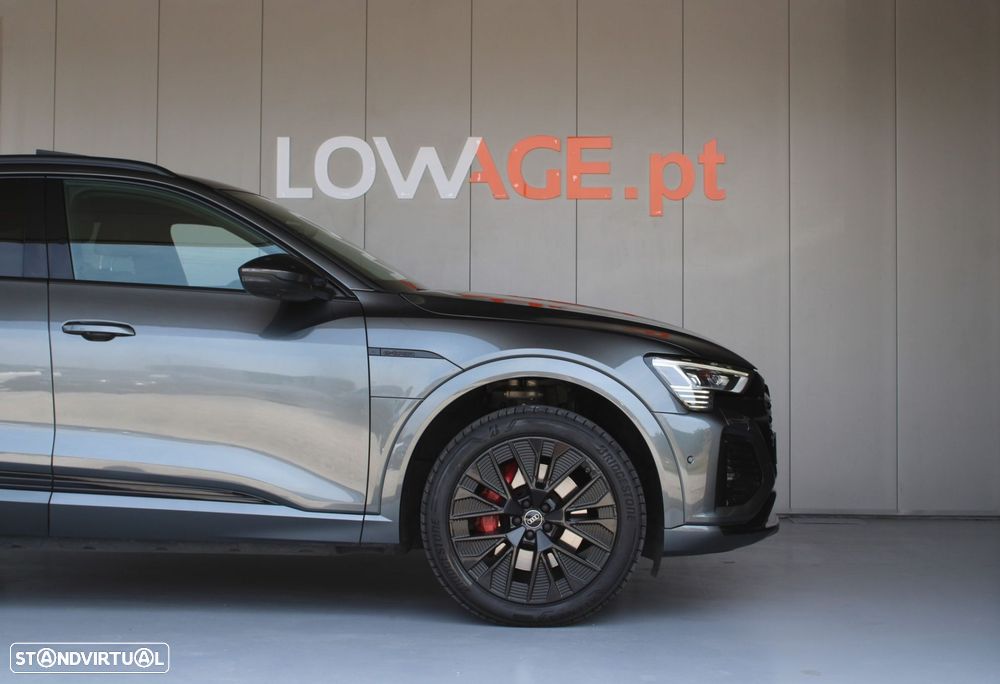 Audi Q8 e-Tron 50 quattro S line - 6