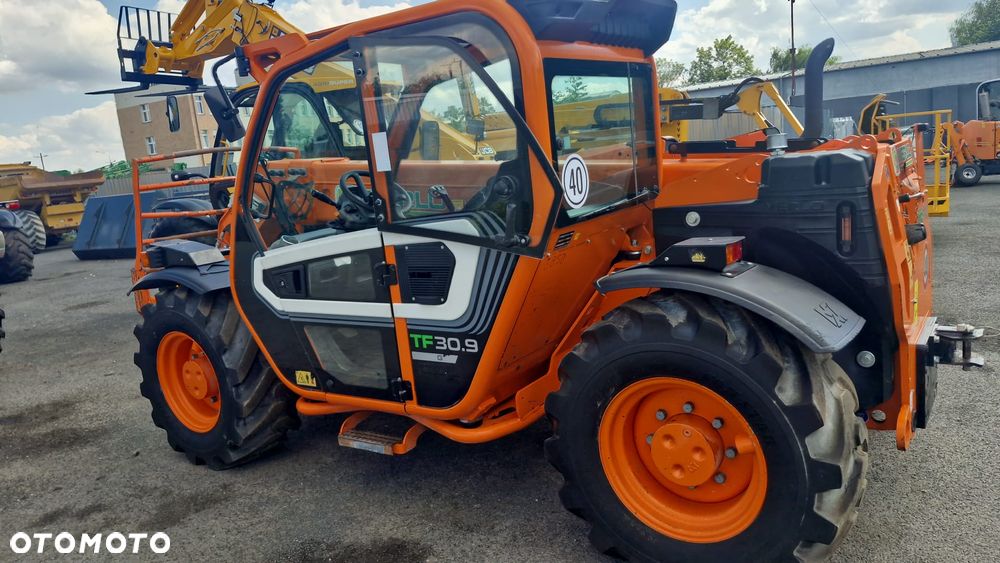 Merlo TF30.9-G - 3