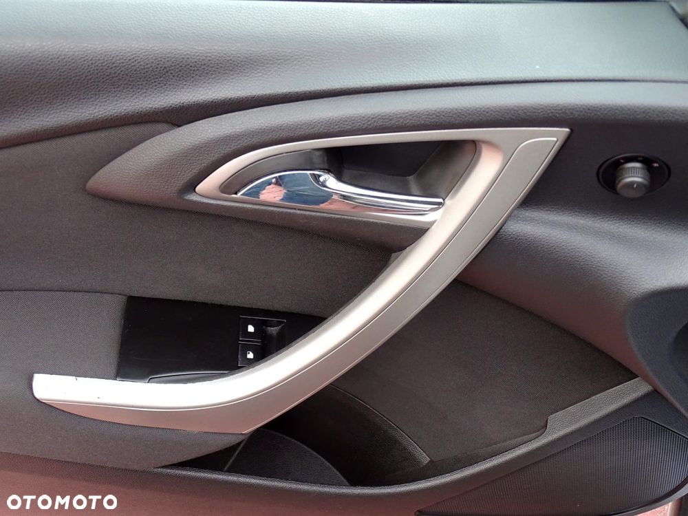 Opel Astra 1.4 Turbo - 9