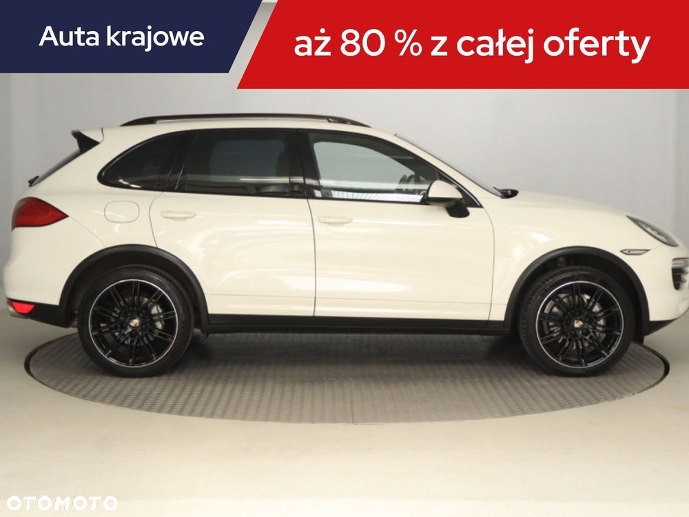 Porsche Cayenne - 8