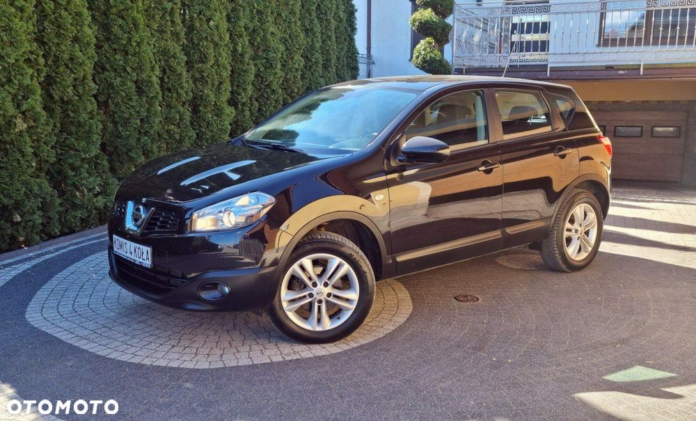 Nissan Qashqai - 2