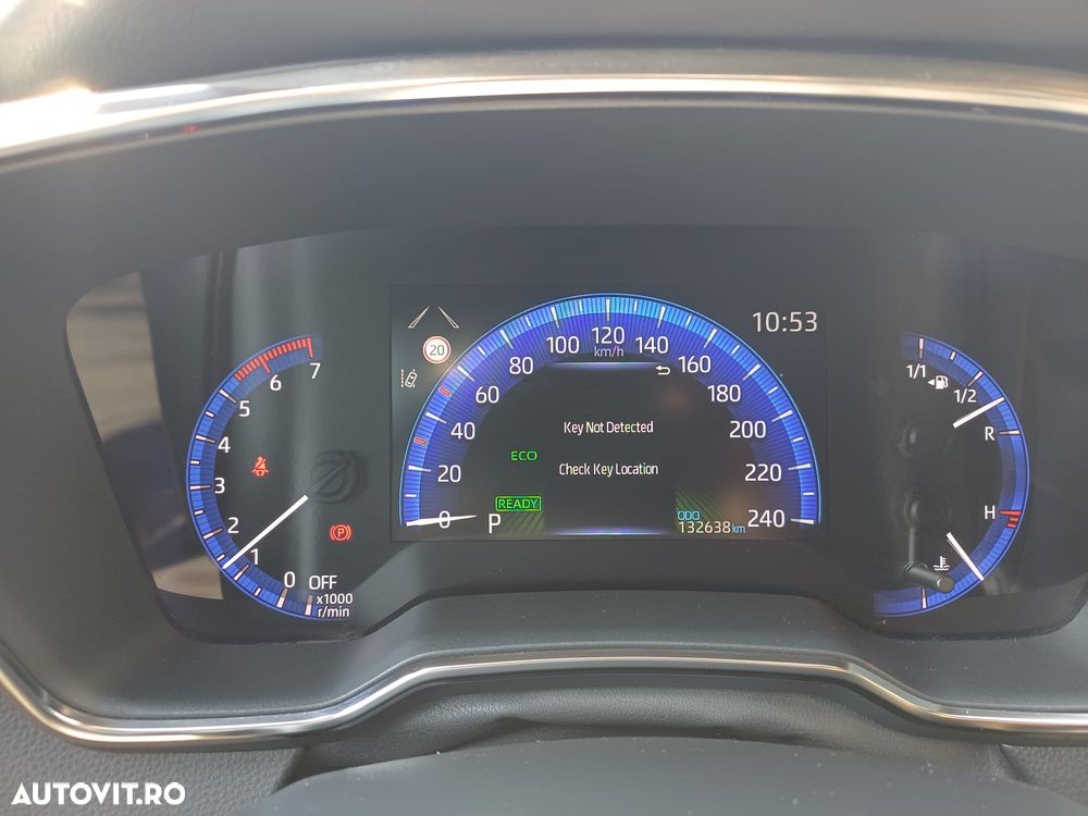 Toyota Corolla 1.8 HSD Dynamic - 17