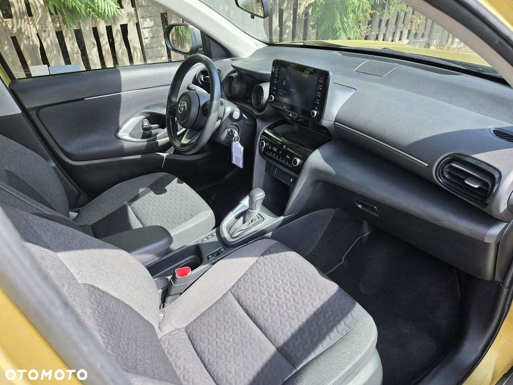 Toyota Yaris Cross Hybrid 1.5 Comfort - 13