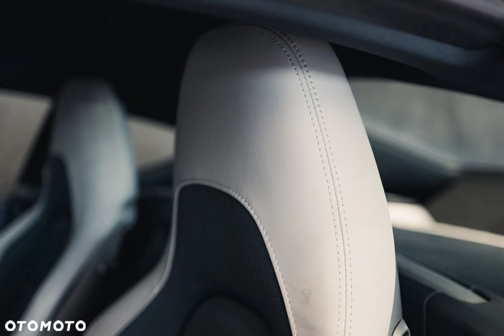 Porsche 718 Cayman PDK - 31