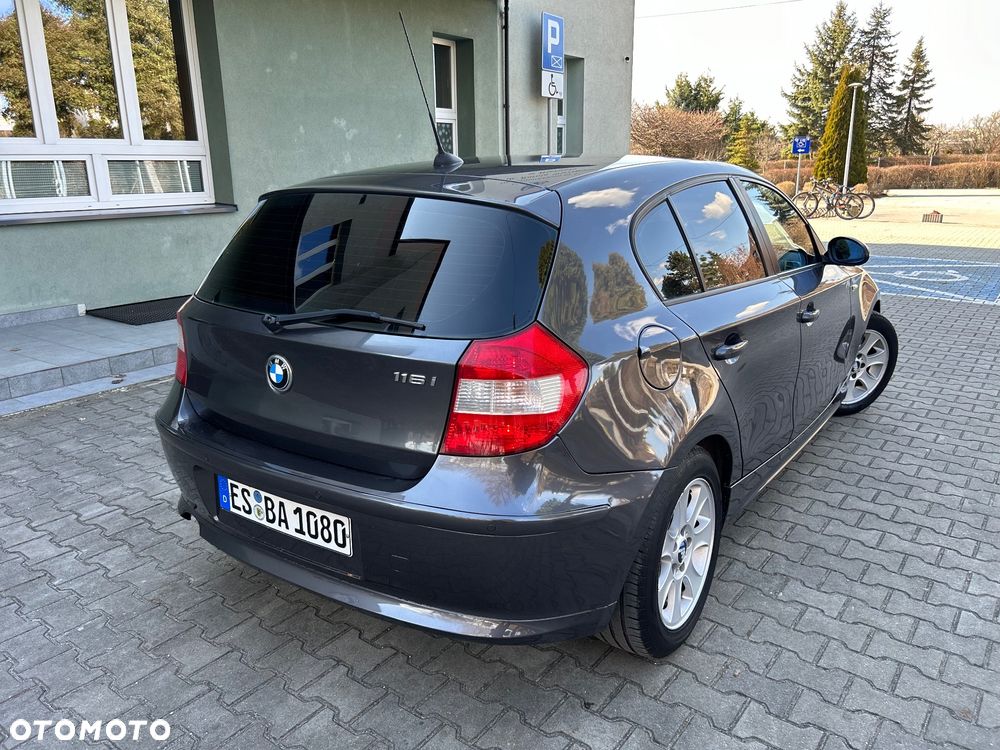 BMW Seria 1 - 19
