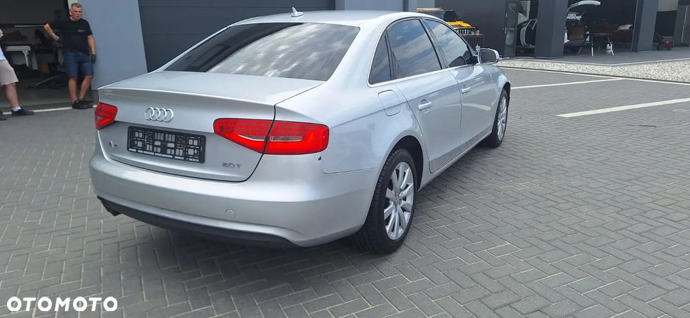 Audi A4 2.0 TFSI Multitronic - 5