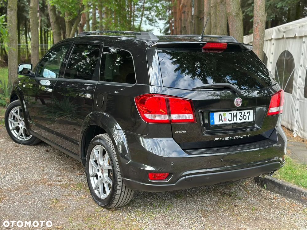 Fiat Freemont 2.0 Multijet Lounge AWD - 39