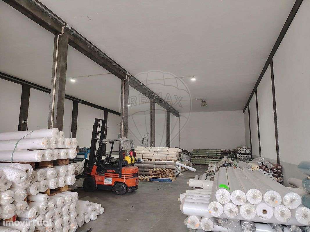 Industrial  para arrendamento - Grande imagem: 3/12