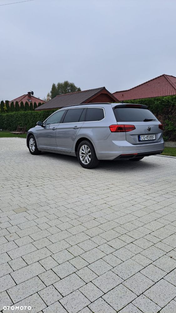 Volkswagen Passat - 6
