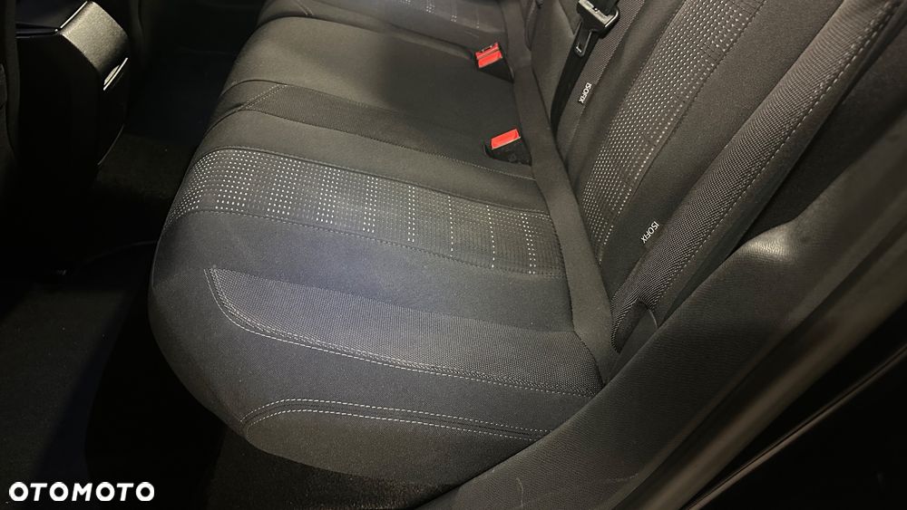 Peugeot 308 1.6 BlueHDi Allure S&S - 21