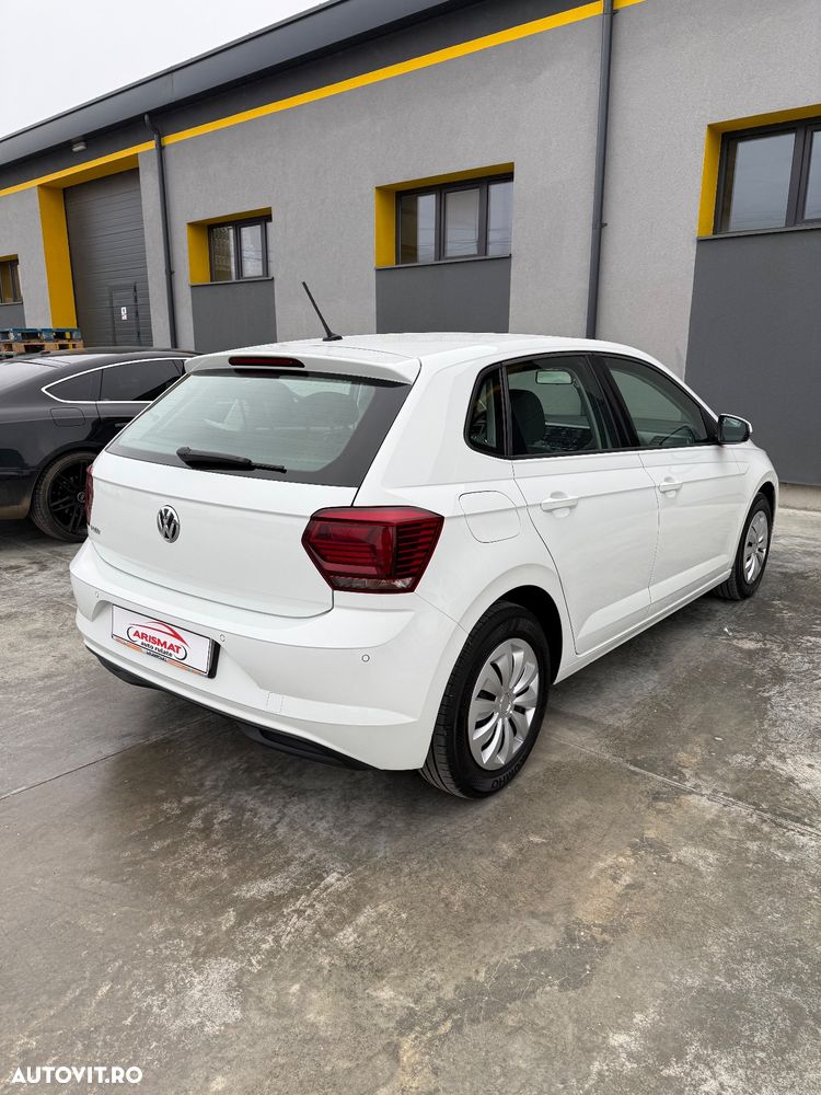Volkswagen Polo 1.6 TDI Highline - 20