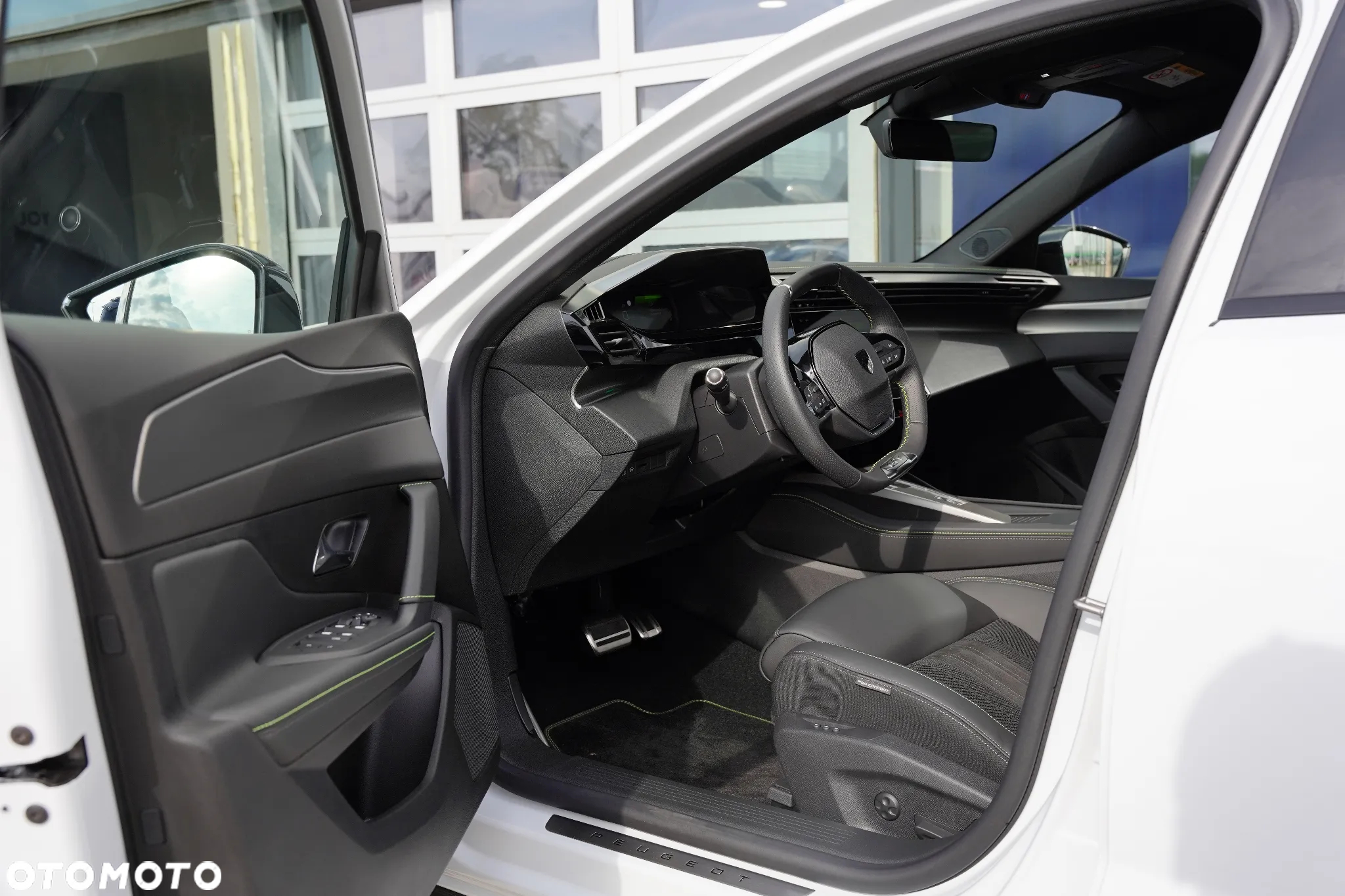 Peugeot 408 1.2 PureTech mHEV GT S&S e-DSC6 - 6